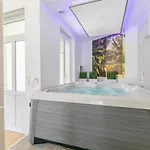 Appartement Relax Spa, avec jacuzzi à Dijon *
