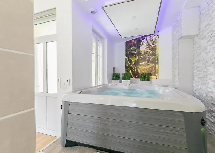 Appartement Relax Spa, Avec Jacuzzi A *