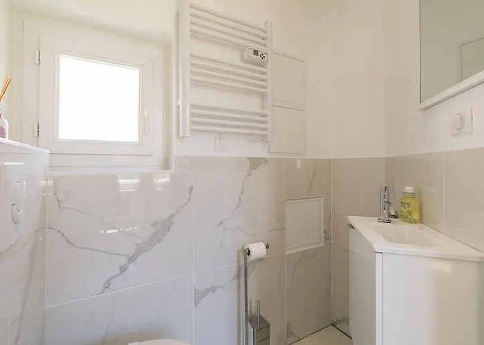 Appartement Relax Spa, Avec Jacuzzi A *